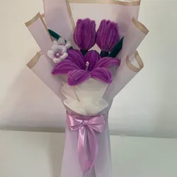 ramo morado de un lirio💜