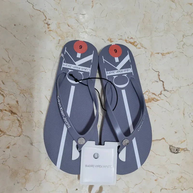 Chancletas Calvin Klein 