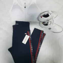 Conjunto de tops, leggins y tenis marca Tommy Hilfiger 