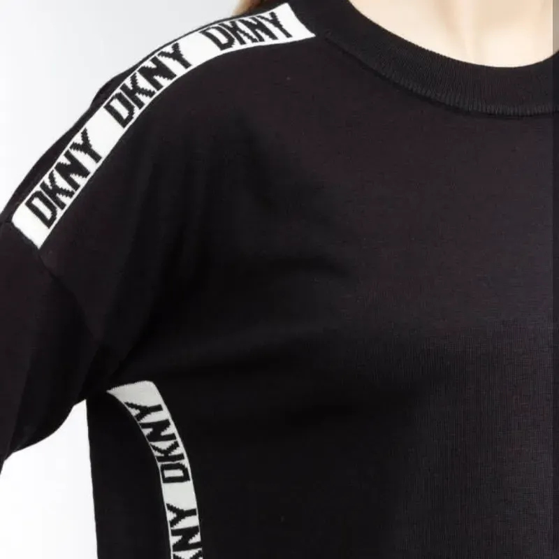 Enguatada Donna karan New York 