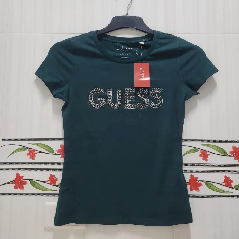Pullovers Guess