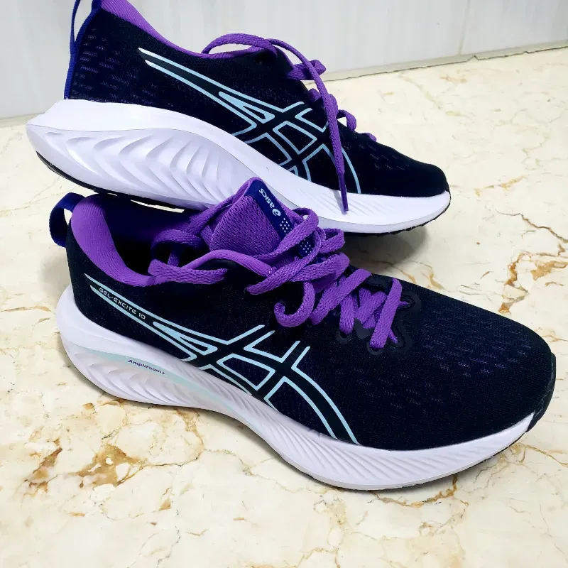 Tenis ASICS