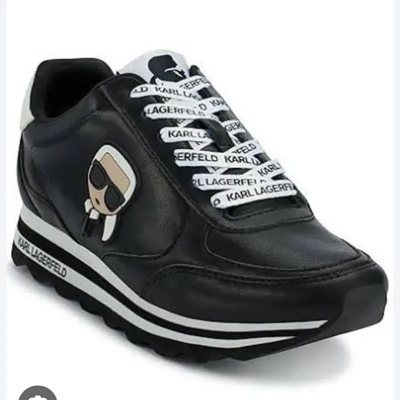 Tenis Karl langerfel