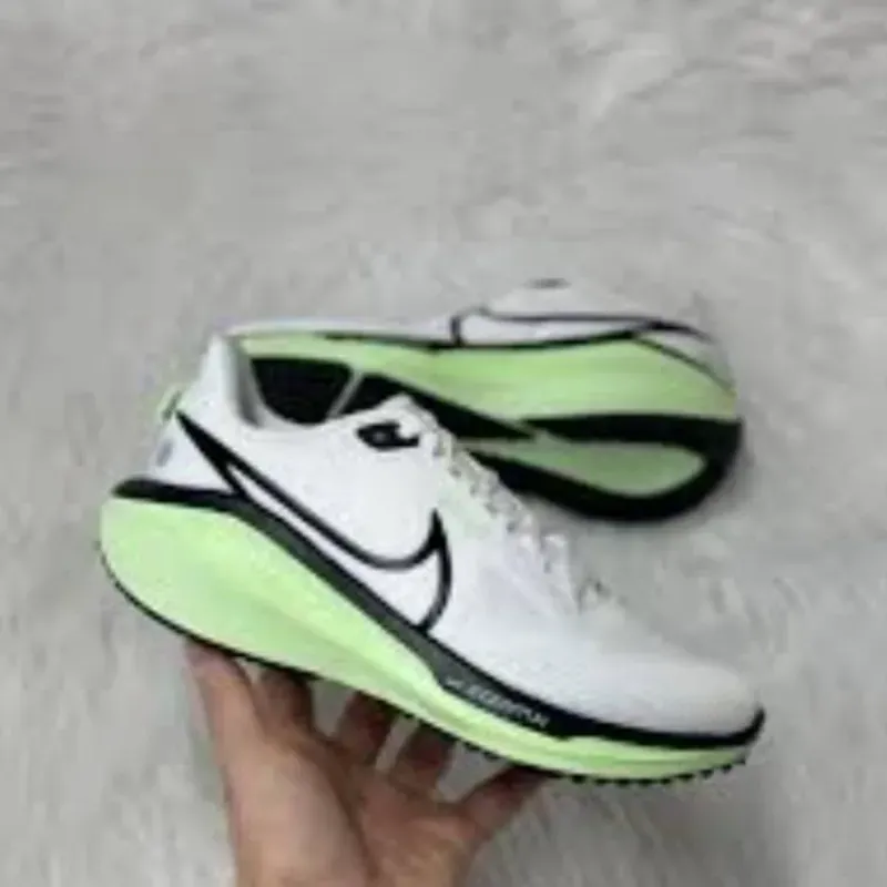 Tenis NIKE 