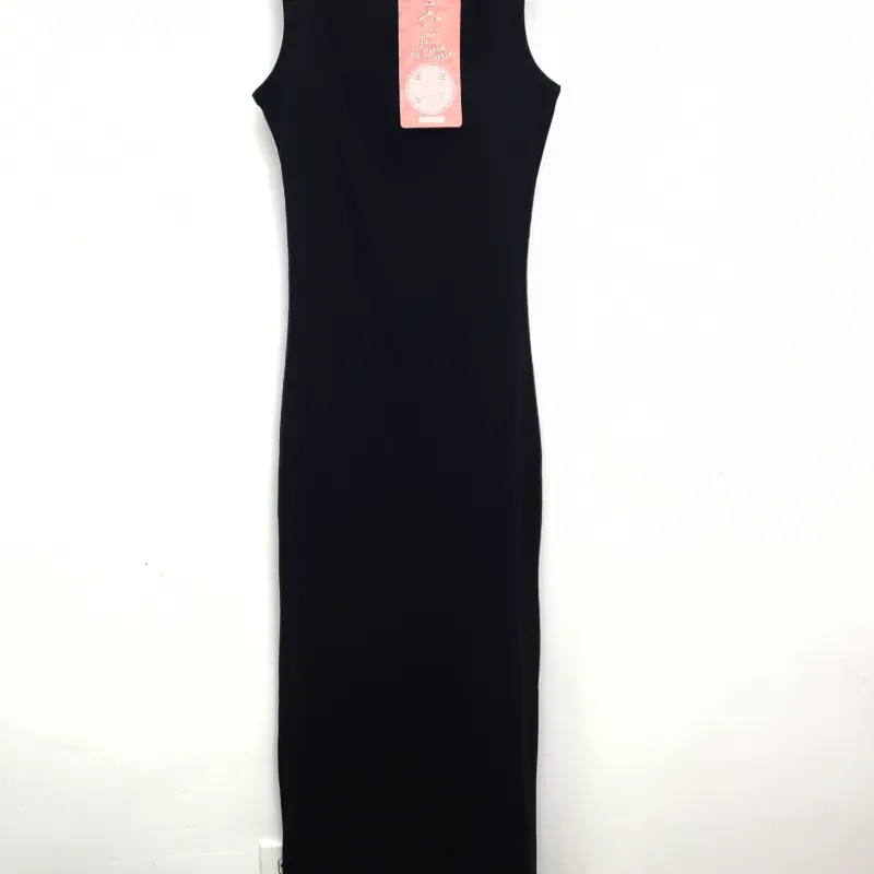 Vestido marca Heart & Hips 