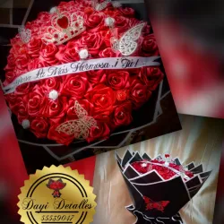 Ramo Buchón de. 50 Rosas eternas