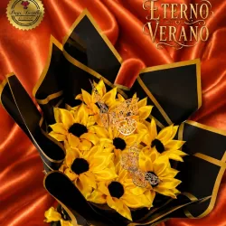 Ramo Eterno verano de 8 girasoles
