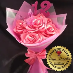 Ramo Fresas de 5 Rosas Clasicas