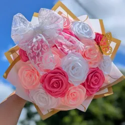 Ramos de 15 rosas eternas 