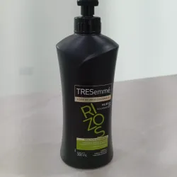  Crema para peinar Tresemme 