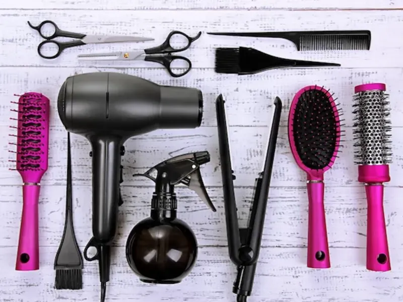 EQUIPOS DE PELUQUERÍA Y BARBERÍA 