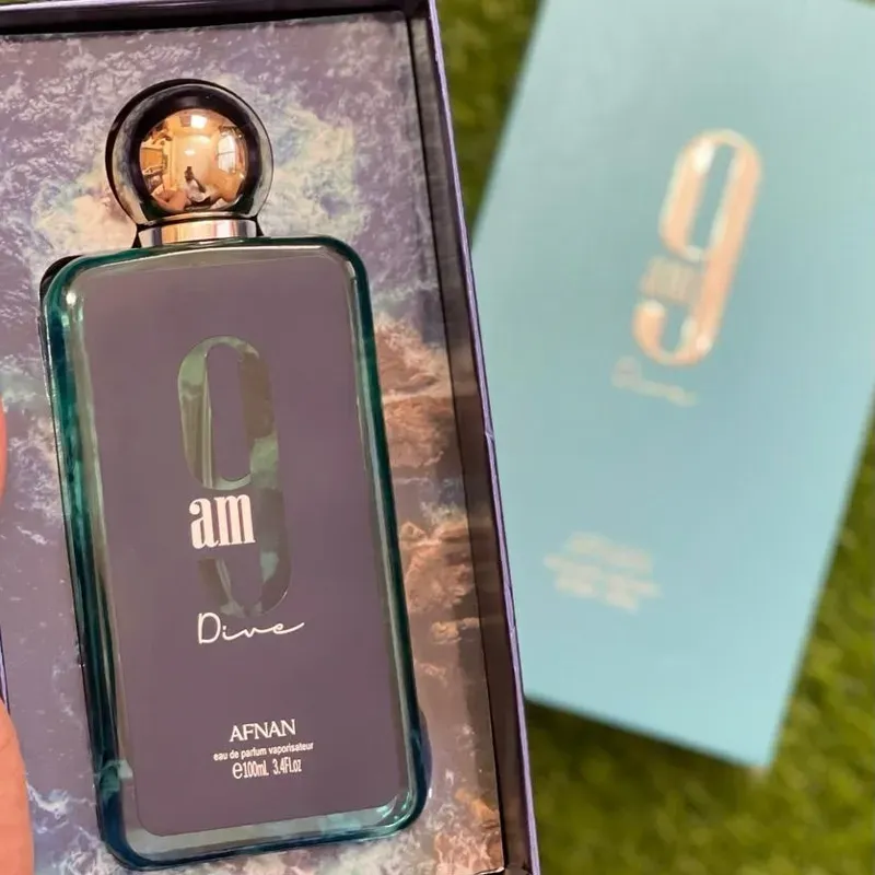 Perfume 9 am Dive 