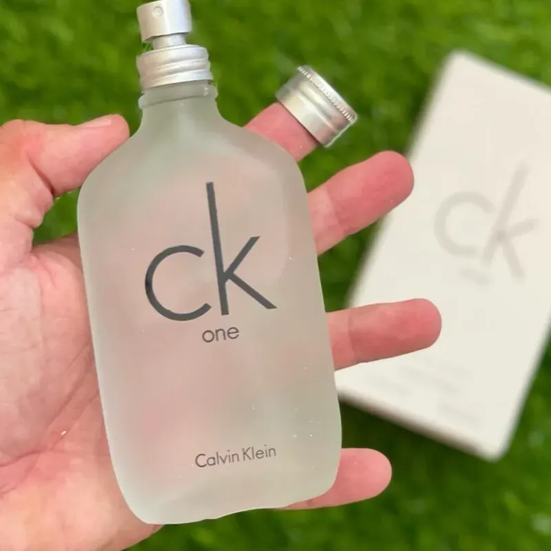 Perfume Calvin Klein One 
