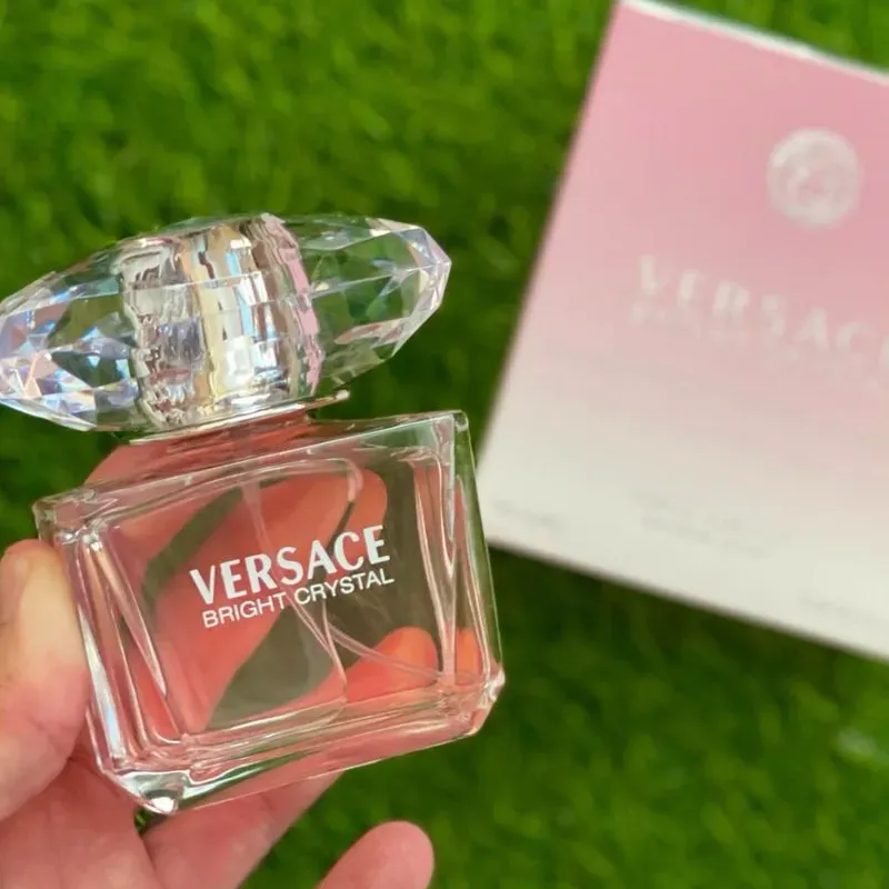 Perfume Versace Bright Crystal 