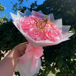 Ramo de 10 rosas eternas 