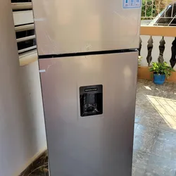 Refrigerador con Dispensador EKO