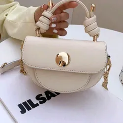 Bolso blanco con dorado