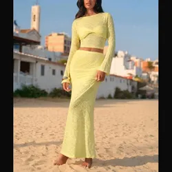 Conjunto amarillo de mangas largas