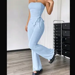 Conjunto azul cielo acampanado