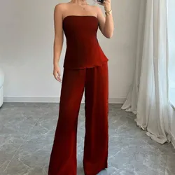 Conjunto burdeos fino sin tirantes