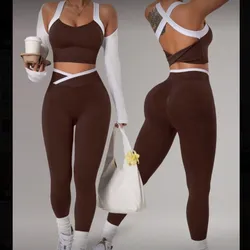 Conjunto carmelita tirantes blancos