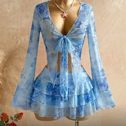 Conjunto celeste estampado flores y letras