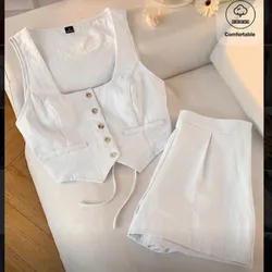 Conjunto de 2 piezas top con botones