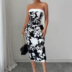 Conjunto floreado blanco y negro