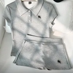 Conjunto gris saya shorts polo