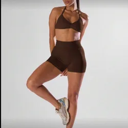 Conjunto marrón musera