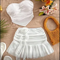 Conjunto mini blanco con flor y vuelo