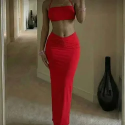 Conjunto rojo con top sin espalda