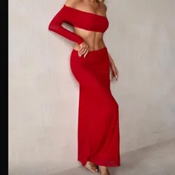 Conjunto rojo de mangas largas