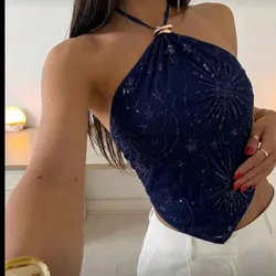 Top azul marino con lentejuelas