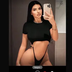 Triquini negro con aros laterales