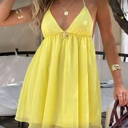 Vestido amarillo con estrella
