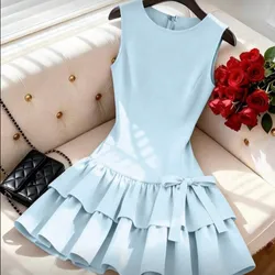 Vestido azul estilo francés vuelo y lazo