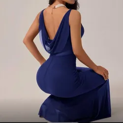 Vestido azul marino de malla tirantes finos