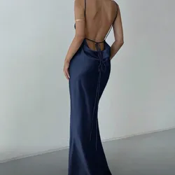 Vestido azul marino satén