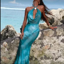 Vestido azul playero con escote