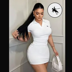 Vestido blanco con mangas polo