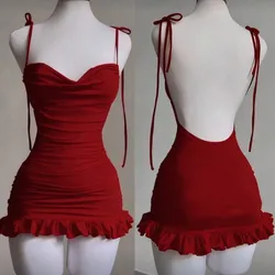 Vestido burdeos con vuelos
