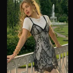 Vestido lencero negro estilo con  pullover