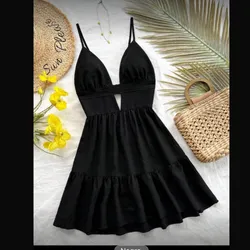 Vestido negro con calado