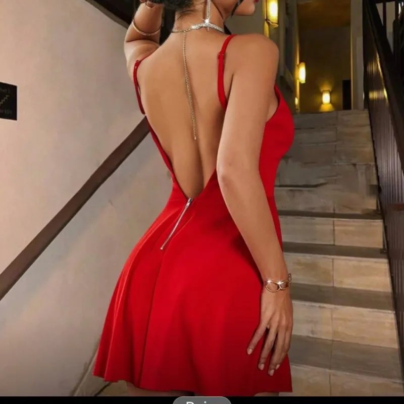 Vestido rojo espalda descubierta