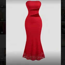 Vestido rojo sin tirantes y detalles de encaje