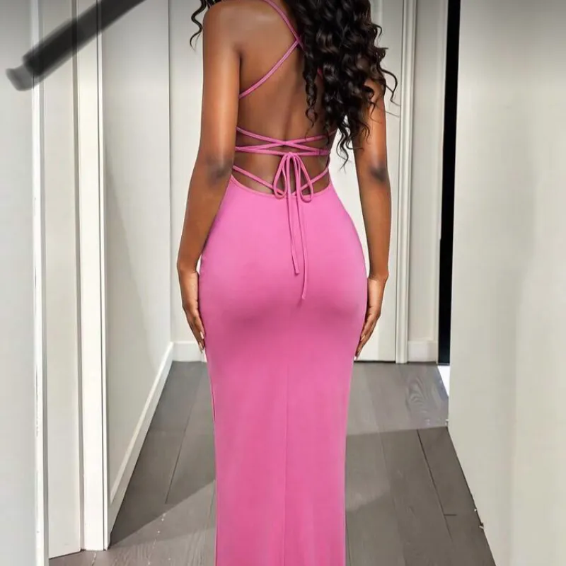 Vestido rosa fucsia tiras cruzadas