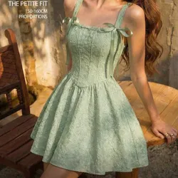 Vestido verde estampado princesa con lazos