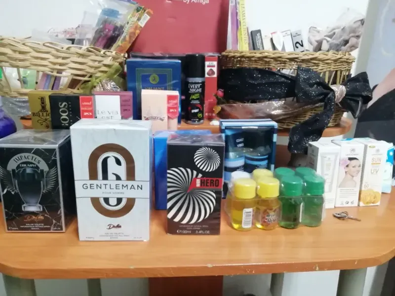 Perfumes y Lociones 