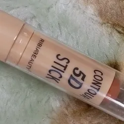Corrector de ojeras 